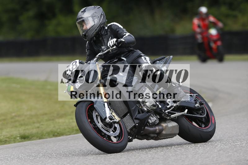 /23 07.06.2025 TZ Motorsport ADR/58